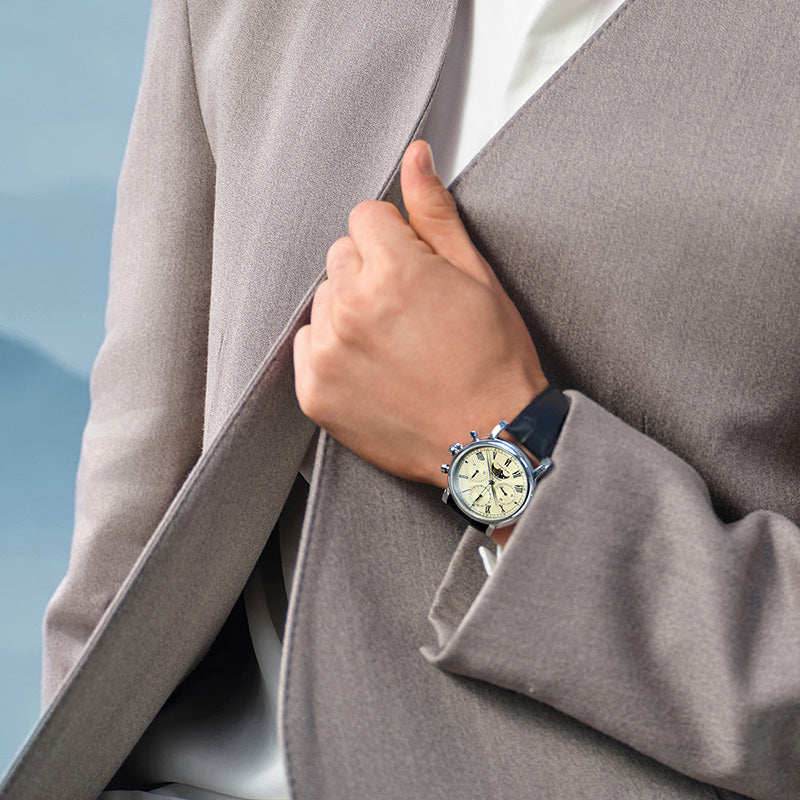 Moon Phase | Complete Calendar Chronograph | 41mm